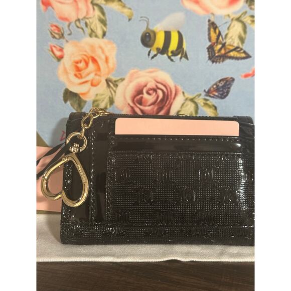 Juicy Couture ~ Liquorice Patent Leather Blk Simply Perfect Double Sided Trifold - Picture 6 of 6